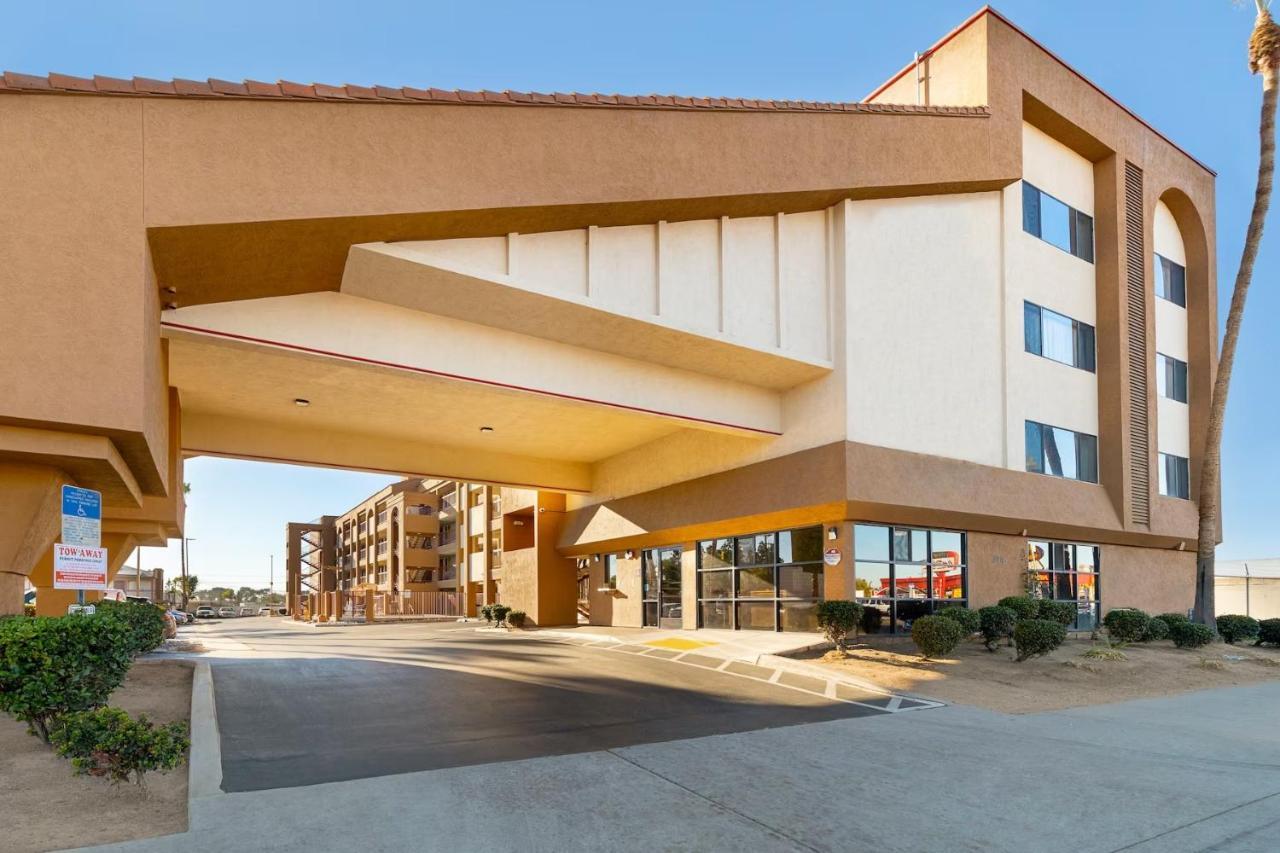 Days Inn By Wyndham Chula Vista-San Diego Eksteriør billede