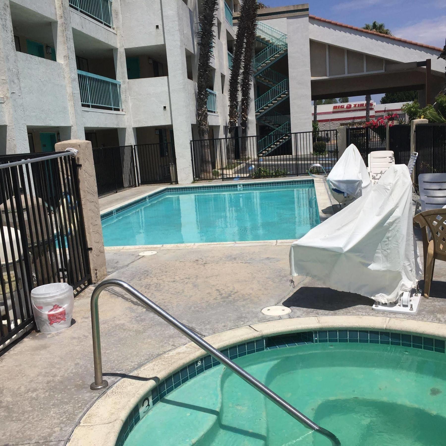 Days Inn By Wyndham Chula Vista-San Diego Eksteriør billede